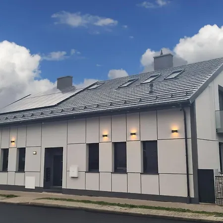 Quiet Street 11, 3e オシフィエンチム