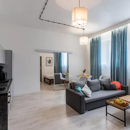 Quiet Street 11, 3e Апарт-отель 4*